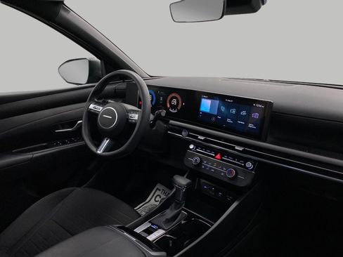 Certified 2025 Hyundai Santa Cruz SE AWD/4WD image 19
