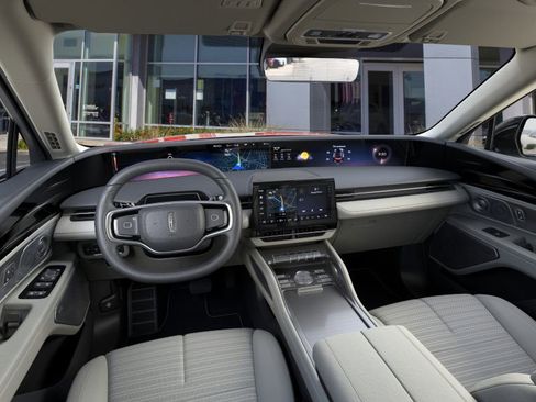 New 2026 Lincoln Nautilus Reserve image 9