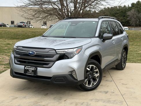 Used 2026 Subaru Forester Premium image 1