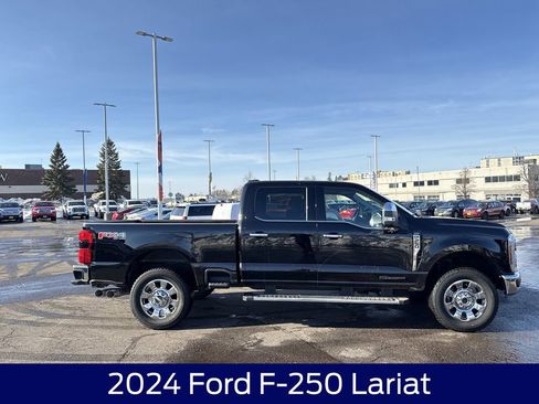 Used 2024 Ford F250 Lariat w/ Chrome Package image 6