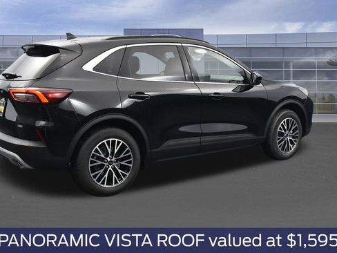 New 2025 Ford Escape SE w/ PHEV Premium Package FWD image 4