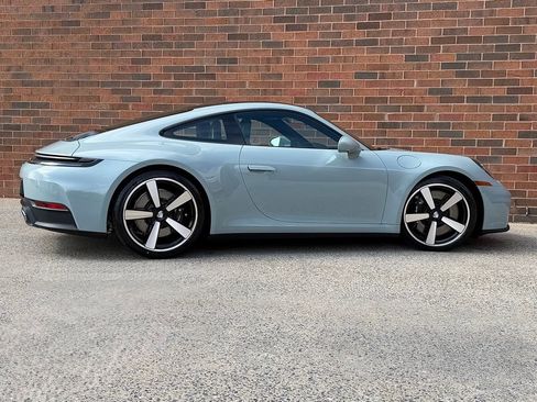 New 2026 Porsche 911 Carrera 4S image 7