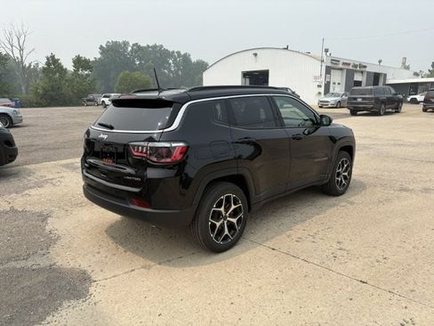 New 2026 Jeep Compass Limited AWD/4WD image 4