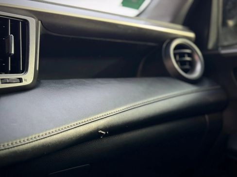 Used 2018 Toyota RAV4 XLE image 27