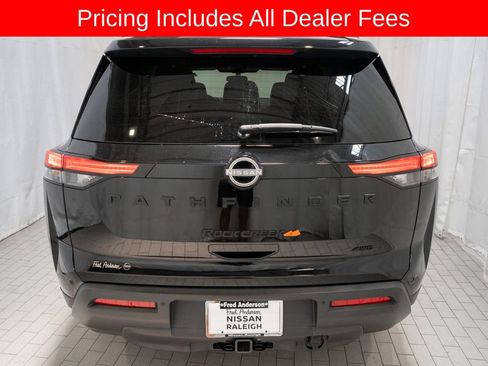 Certified 2023 Nissan Pathfinder Rock Creek AWD/4WD image 4