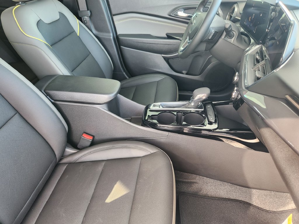 New 2026 Chevrolet Trax ACTIV w/ Driver Confidence Package FWD image 10