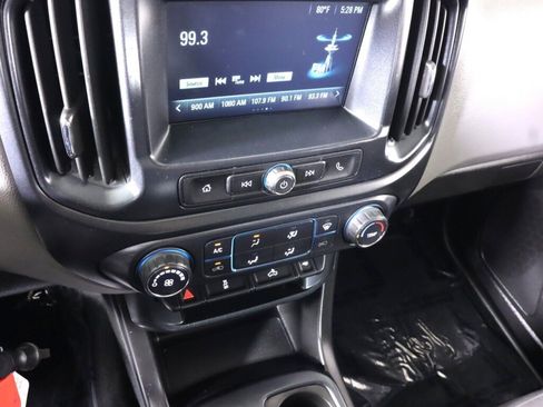 Used 2018 Chevrolet Colorado W/T w/ WT Convenience Package AWD/4WD image 14