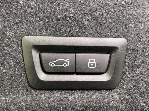 Used 2024 BMW M340i xDrive AWD/4WD image 19