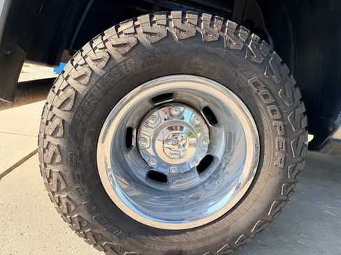 Used 2022 RAM 3500 Big Horn w/ Level B Equipment Group AWD/4WD image 14