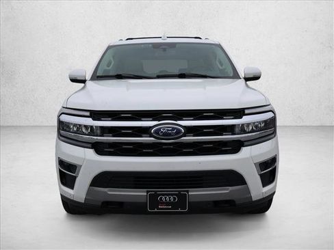 Used 2022 Ford Expedition Max Limited AWD/4WD image 5