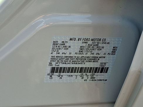 New 2025 Ford Maverick XLT w/ XLT Luxury Package image 18