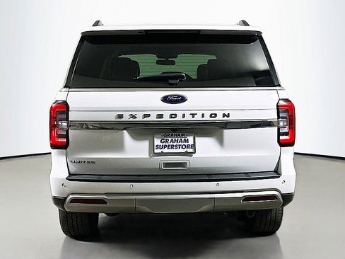 Used 2023 Ford Expedition Limited image 6
