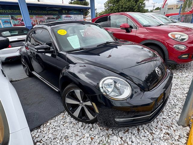 Used 2013 Volkswagen Beetle Turbo FWD image 2