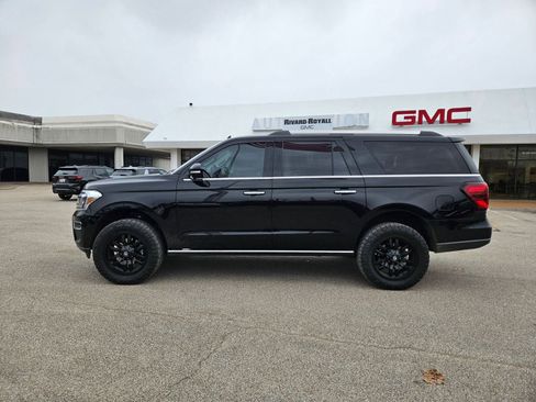 Used 2024 Ford Expedition Max Limited image 2