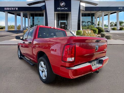 Used 2015 RAM 1500 Express AWD/4WD image 3