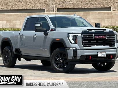 Used 2025 GMC Sierra 2500 AT4 w/ AT4 Premium Plus Package