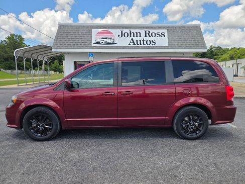 Used 2019 Dodge Grand Caravan GT FWD image 1