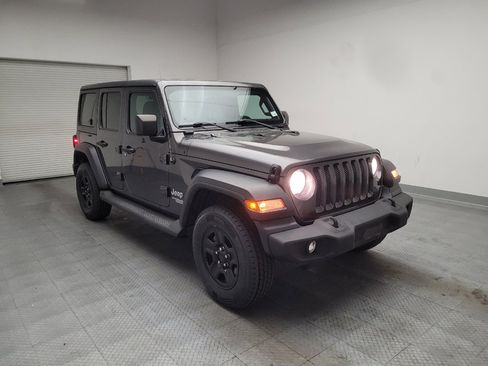 Used 2019 Jeep Wrangler Unlimited Sport AWD/4WD image 13