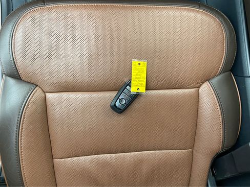 Used 2025 Ford Expedition King Ranch AWD/4WD image 44