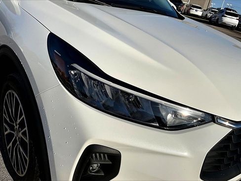 Used 2023 Ford Escape SE image 29