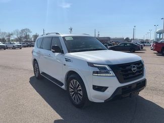 Used 2022 Nissan Armada SL w/ Midnight Edition Package video 1