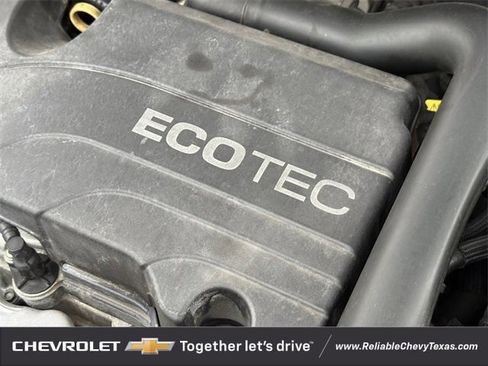 Used 2018 Chevrolet Equinox Premier image 38