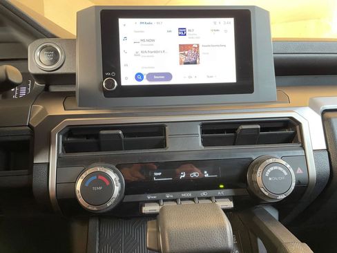 Used 2025 Toyota 4Runner SR5 image 18