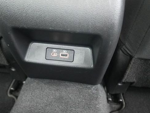 Used 2025 Nissan Altima 2.5 SV FWD image 21