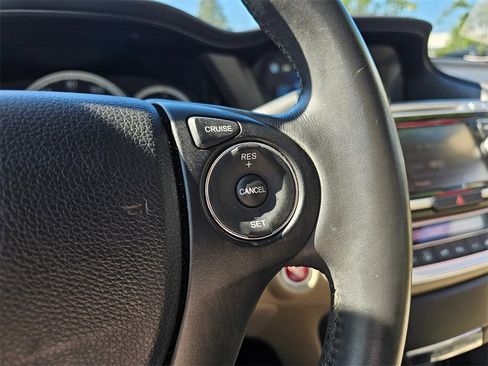 Used 2014 Honda Accord EX-L image 23