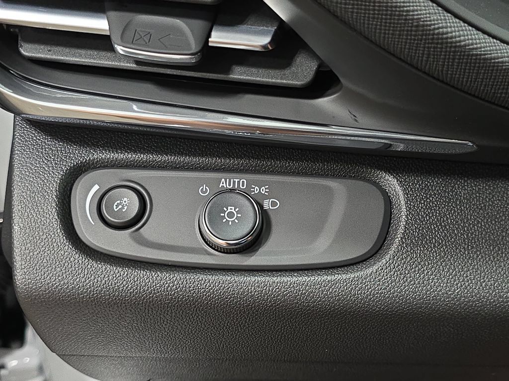 New 2026 Buick Envista Preferred w/ Convenience I Package FWD image 28