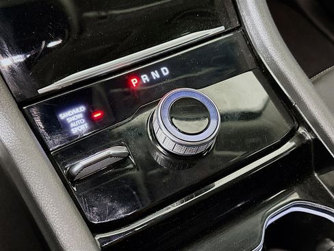 Used 2023 Jeep Grand Cherokee L Limited w/ Black Appearance Package image 25