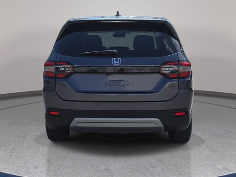 Used 2025 Honda Pilot EX-L image 6