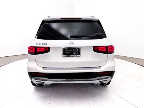Used 2021 Mercedes-Benz GLB 250 image 16