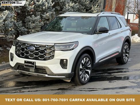 Used 2025 Ford Explorer Platinum w/ LUX Leather Package image 3