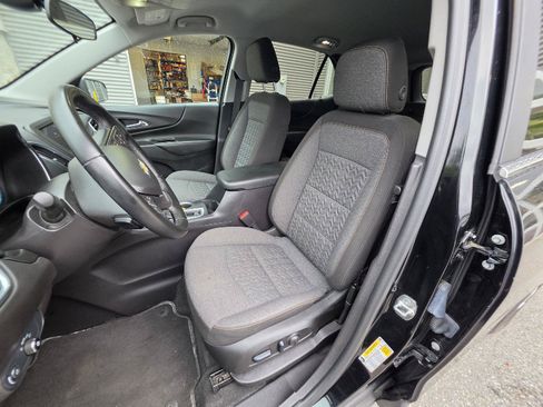 Used 2024 Chevrolet Equinox LT AWD/4WD image 11