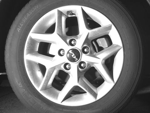 Used 2025 Kia Soul LX w/ LX Technology Package FWD image 15