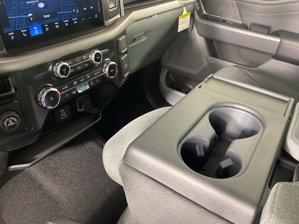 New 2026 Ford F150 XLT w/ Equipment Group 302A MID RWD image 18