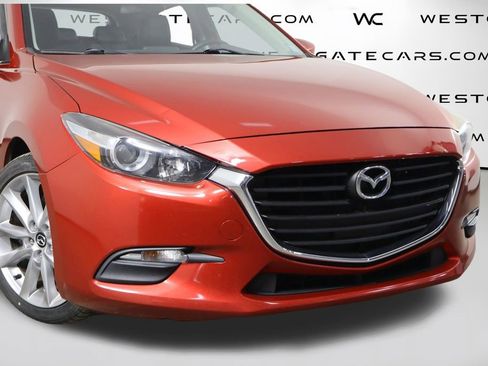 Used 2017 MAZDA MAZDA3 Touring image 44