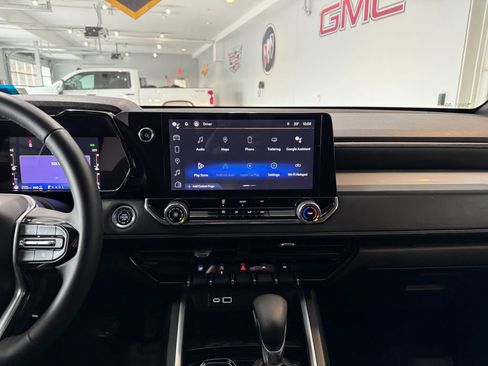 Certified 2023 Chevrolet Colorado LT image 17