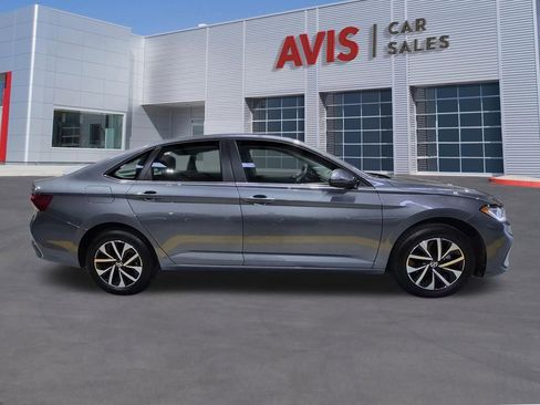 Used 2025 Volkswagen Jetta S FWD image 5