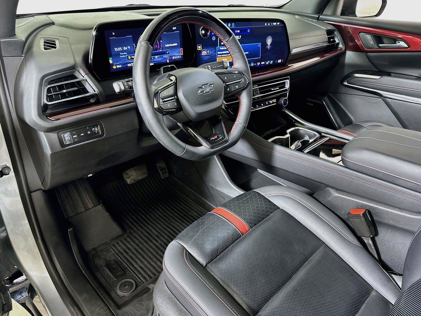 Certified 2025 Chevrolet Traverse RS w/ LPO, Floor Liner Package AWD/4WD image 7