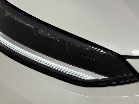 Used 2024 Honda HR-V LX image 34