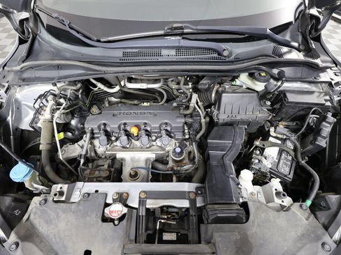 Used 2019 Honda HR-V Sport image 37