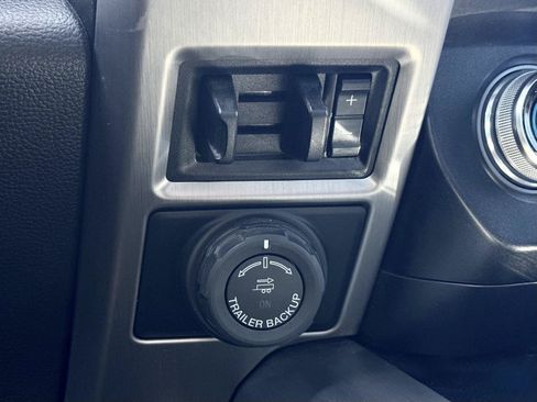 Used 2020 Ford F350 Platinum AWD/4WD image 24
