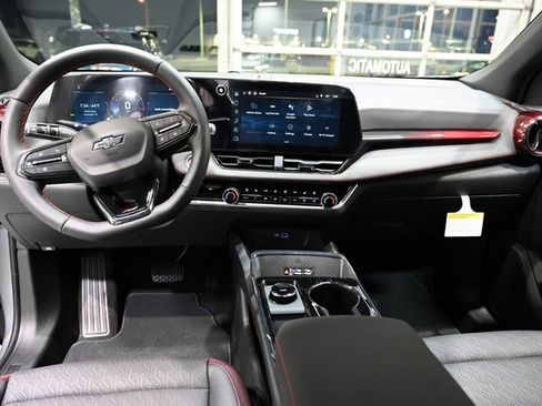 New 2026 Chevrolet Equinox RS image 12