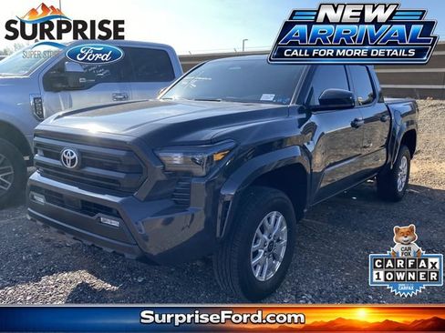 Used 2025 Toyota Tacoma SR5 AWD/4WD image 1