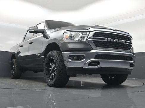 Used 2022 RAM 1500 Big Horn AWD/4WD image 32
