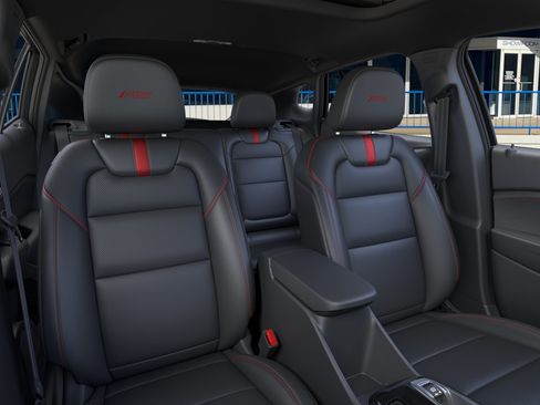 New 2026 Chevrolet Trax RS w/ Sunroof Package FWD image 16