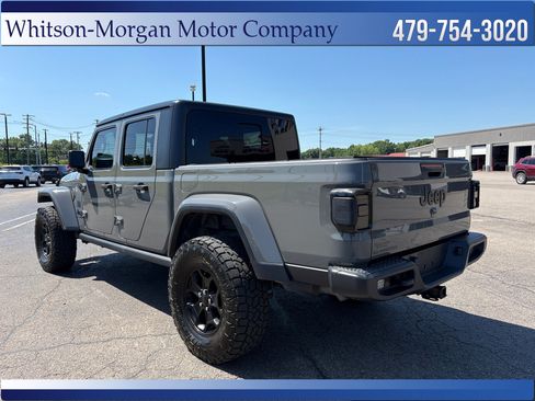 Used 2021 Jeep Gladiator Sport AWD/4WD image 7