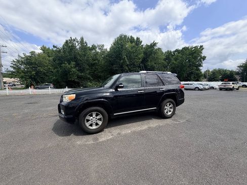 Used 2010 Toyota 4Runner Limited AWD/4WD image 34